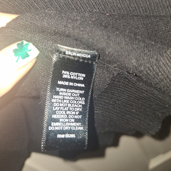 Express Sweater - Picture 5 of 6